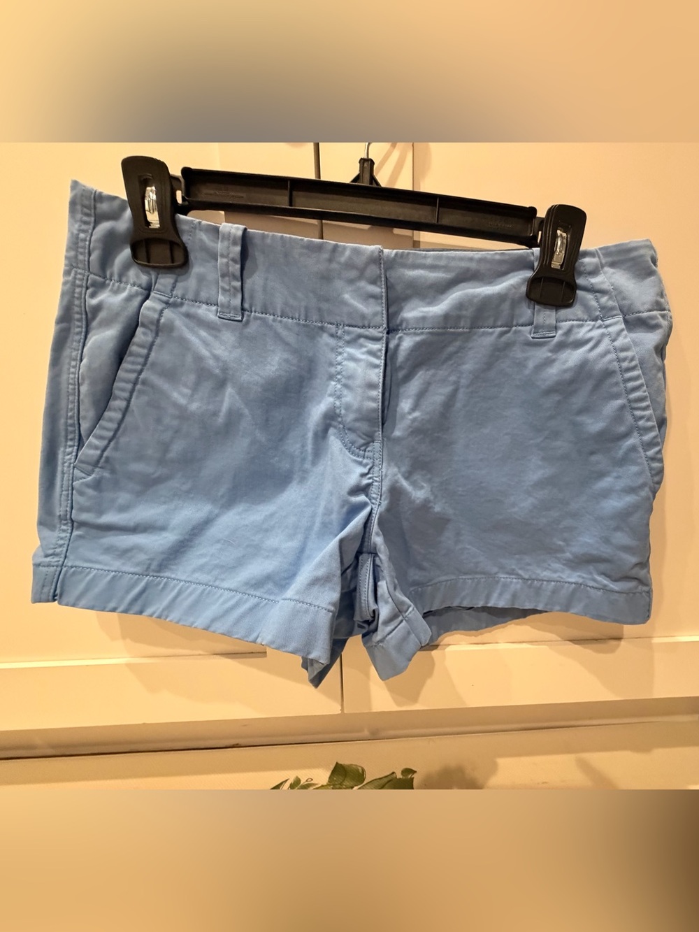 Vineyard Vines Light Blue Women's Cotton Chino Shorts